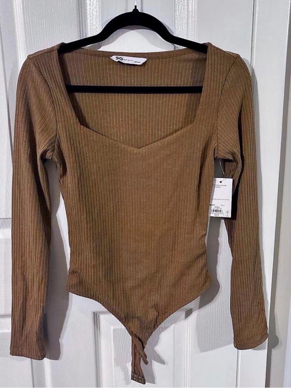 SO Ribbed Long Sleeve Bodysuit in Camel Brown